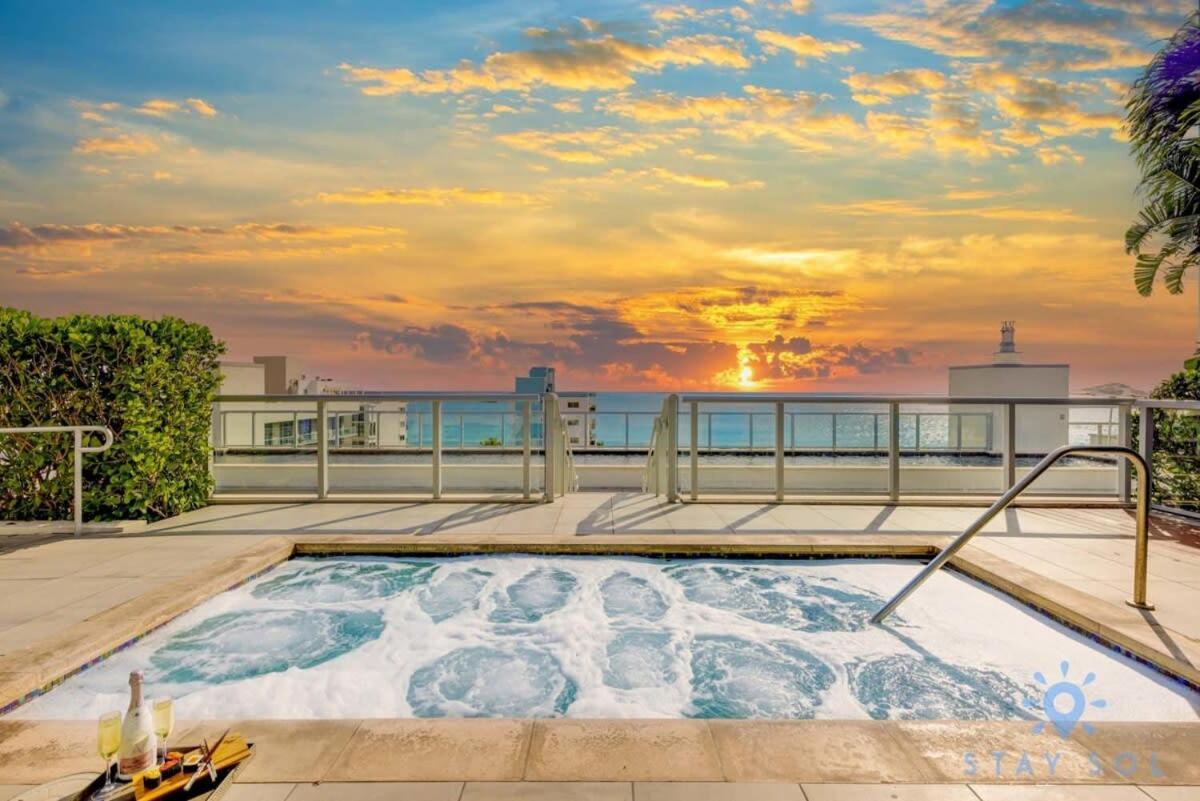Rooftop Pool - Ocean View Balcony - Hollywood Beach Exterior photo