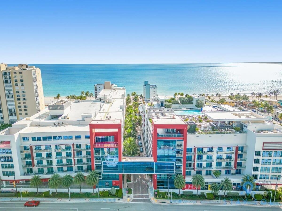 Rooftop Pool - Ocean View Balcony - Hollywood Beach Exterior photo