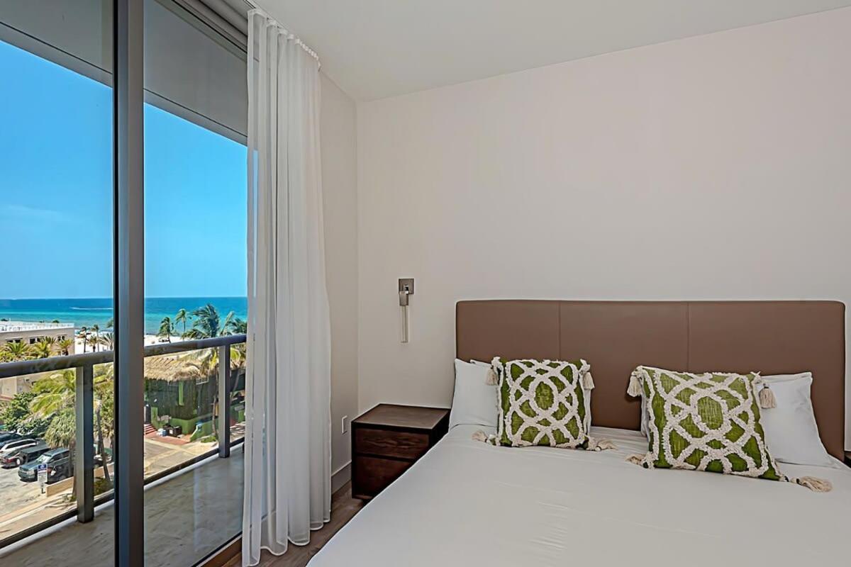 Rooftop Pool - Ocean View Balcony - Hollywood Beach Exterior photo