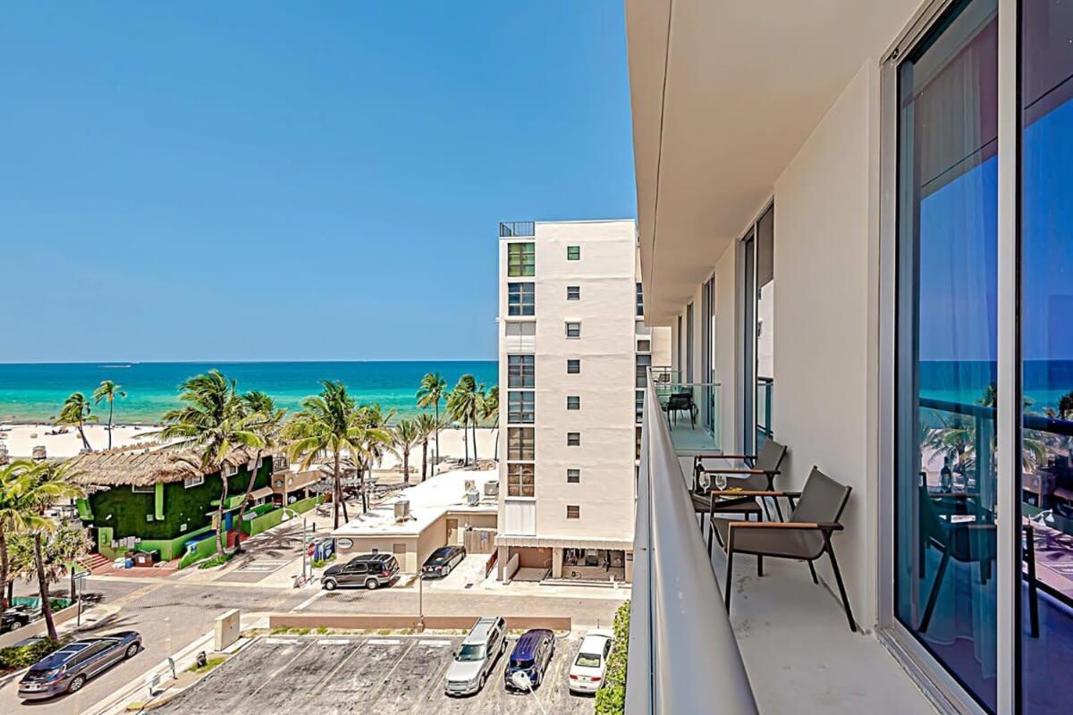 Rooftop Pool - Ocean View Balcony - Hollywood Beach Exterior photo
